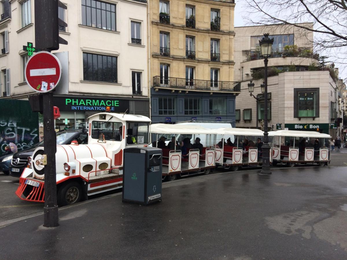 Studio Pigalle De 25 M2 - 2 Lits Simples Type Gigogne Pour 2 Personnes - Coeur Touristique De Paris - 2 Minutes De La Station Metro Pigalle ,Petit Train Vers La Butte Montmartre-Cabarets Moulin Rouge,Chez Michou-Restaurants Bouillon Pigalle,Berliner Dış mekan fotoğraf